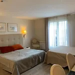 Hotell Les Criquets &