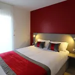 Les Criquets & Hotel Blanquefort (Gironde)