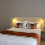 Les Criquets & 3* Blanquefort (Gironde)