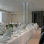 Hotell Les Criquets & 3*
