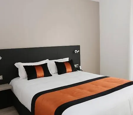 Les Criquets & 3* Blanquefort (Gironde)