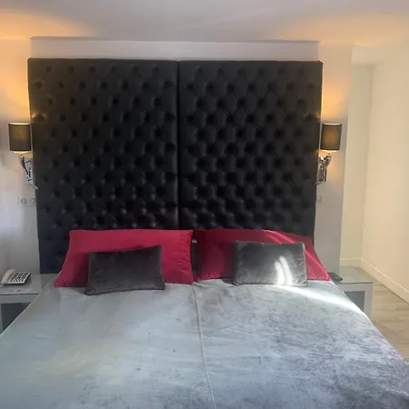 Les Criquets & Hotel
