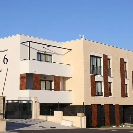 Ξενοδοχείο Les Criquets & Blanquefort (Gironde)