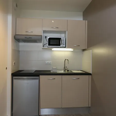 فندق Les Criquets & بلانكفور