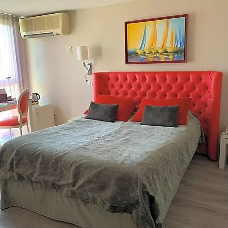 Les Criquets & 3* Blanquefort (Gironde)