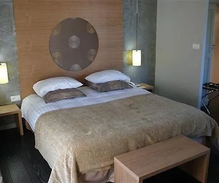 Hotel Les Criquets Restaurant Blanquefort (Gironde)