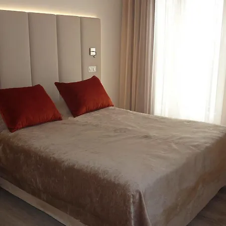 Ξενοδοχείο Les Criquets & 3*