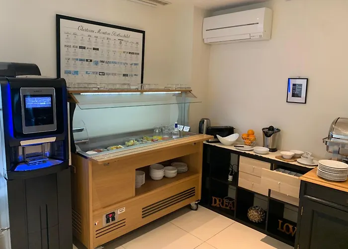 فندق Les Criquets & بلانكفور