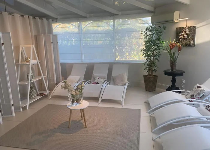 Les Criquets & 酒店 布朗克福