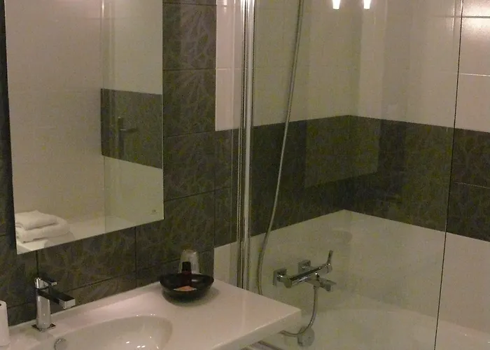 Les Criquets & بلانكفور