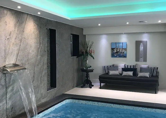 Les Criquets & فندق