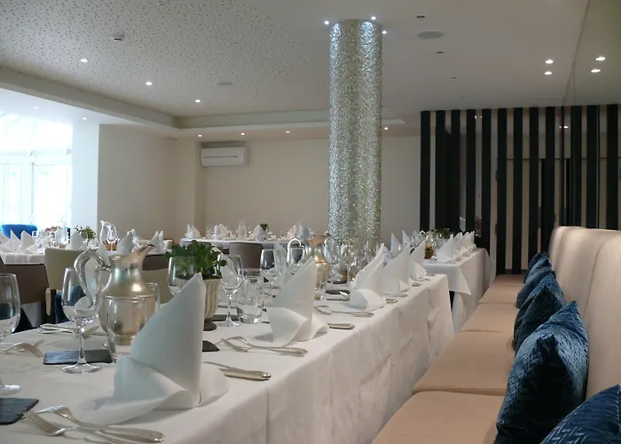 فندق Les Criquets & 3*