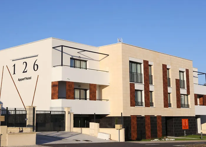 Hotel Les Criquets & Blanquefort (Gironde)