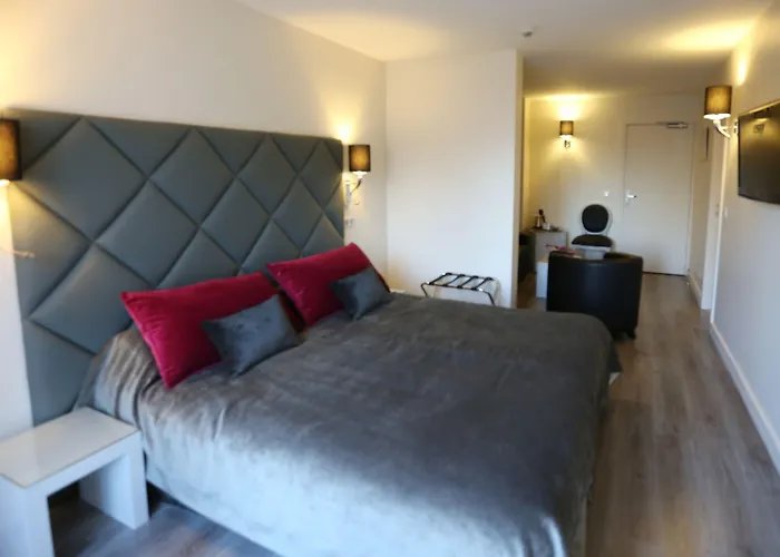 فندق Les Criquets & بلانكفور